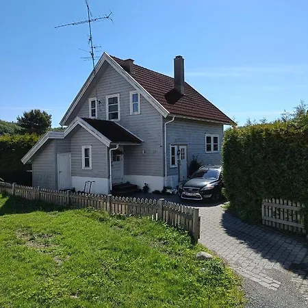 דירה Mikael's Bed & סאנדפיורד