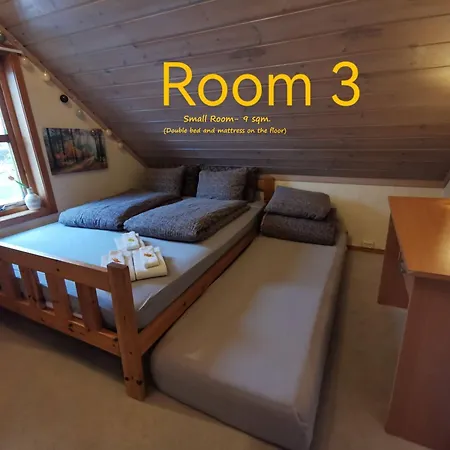 דירה Mikael's Bed &