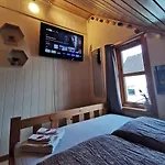Апартаменты Mikael's Bed & *